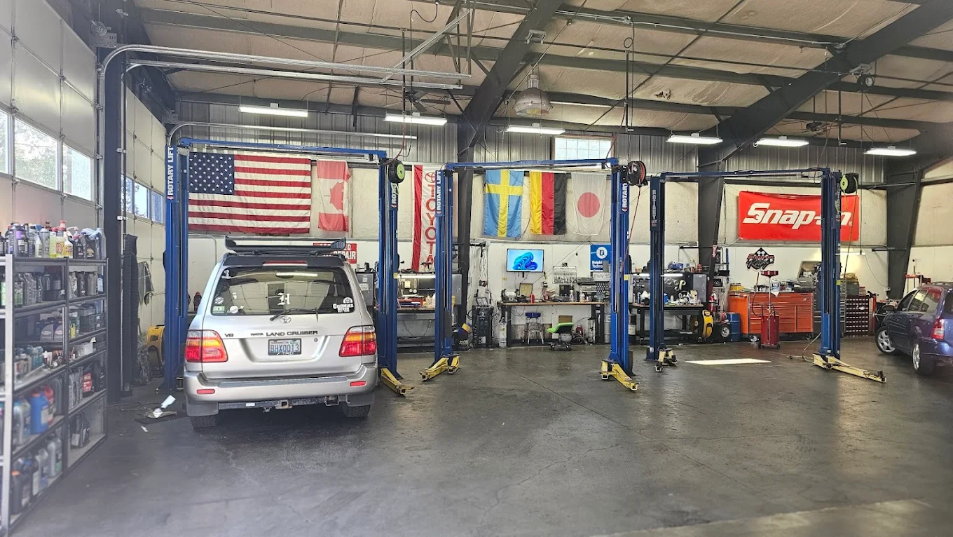 Image 2 (Middle Left) Image