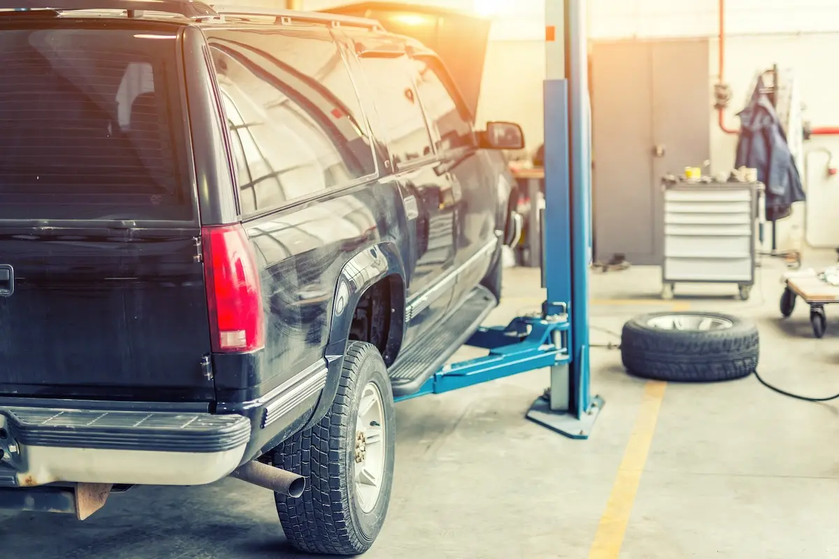 Moon’s Service Center: Your Auto Repair Shop Near Atlanta Location Page Image