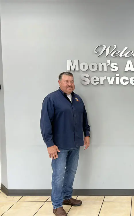 Moon's Auto Center Library Image