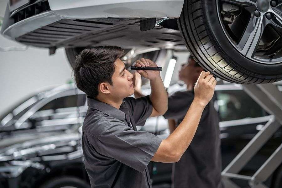 Lael's International Auto: Premier Auto Repair Near Leucadia Location Page Image