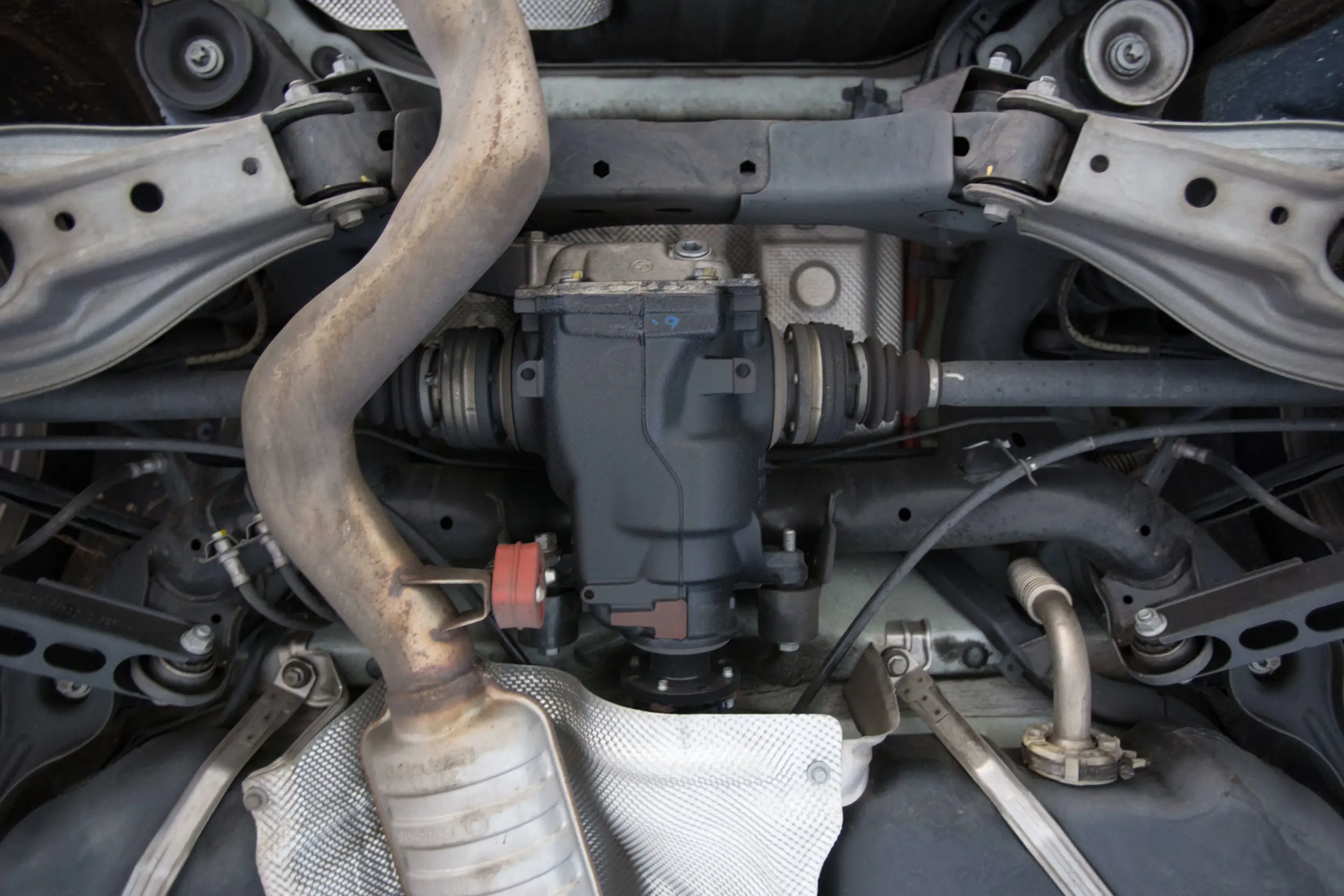 B and B Autohaus Library Image