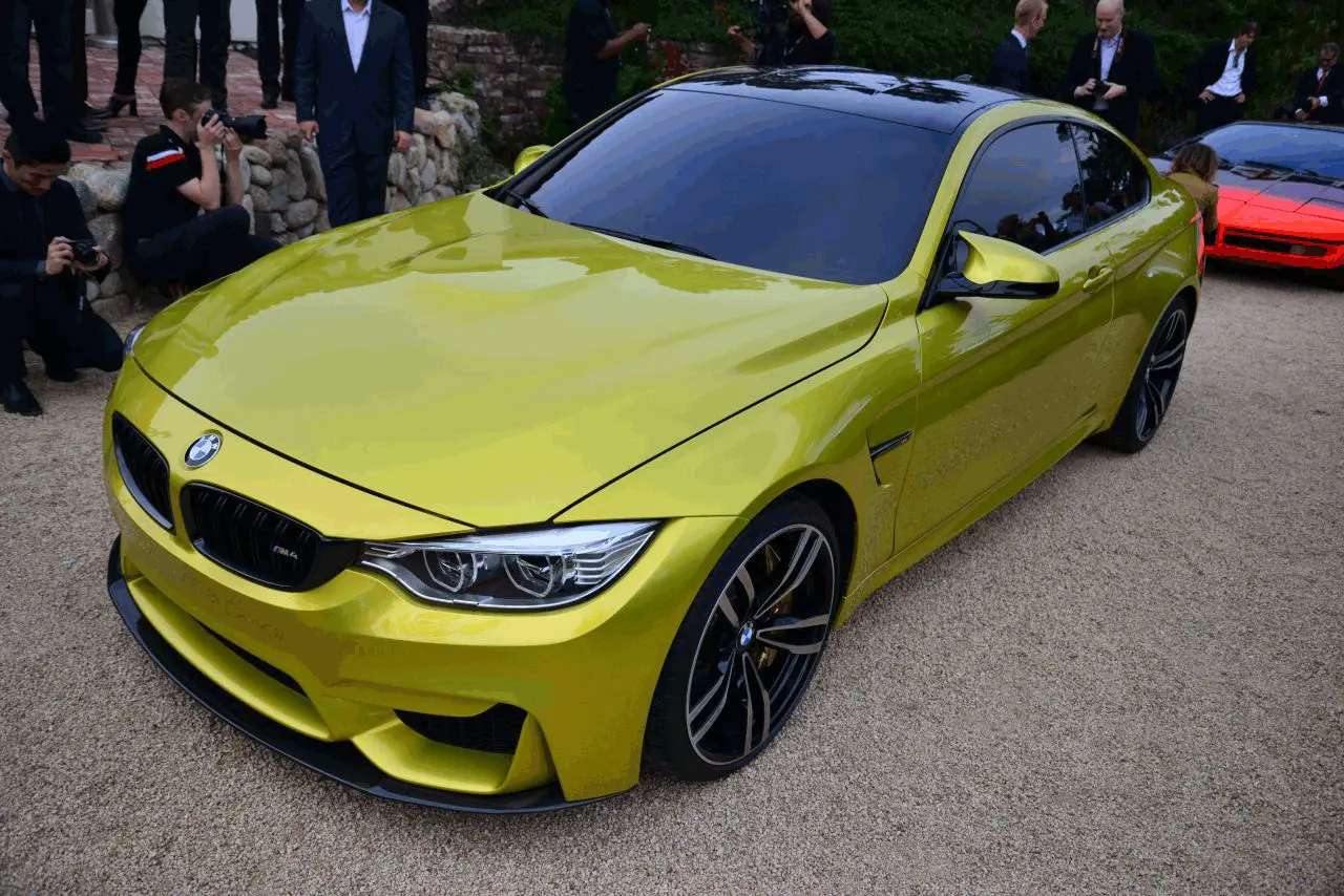 B and B Autohaus Library Image