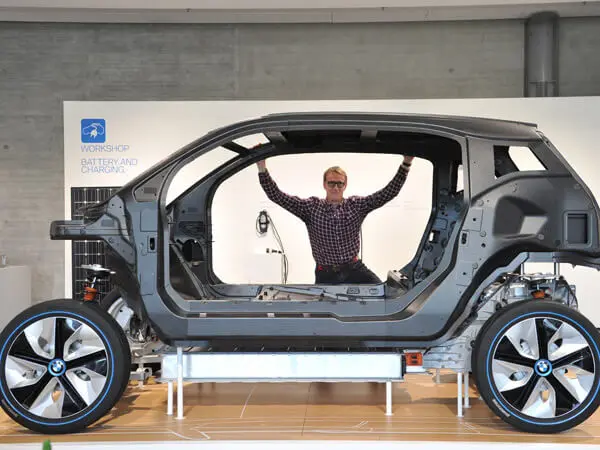 B and B Autohaus Library Image