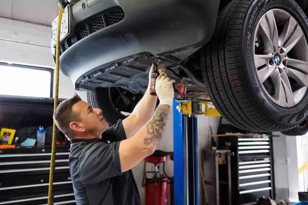 B and B Autohaus Library Image