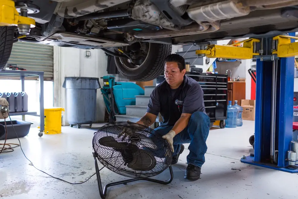 B and B Autohaus Library Image