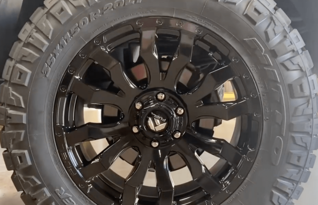 5 Factors to Balance When Choosing New Tires Image