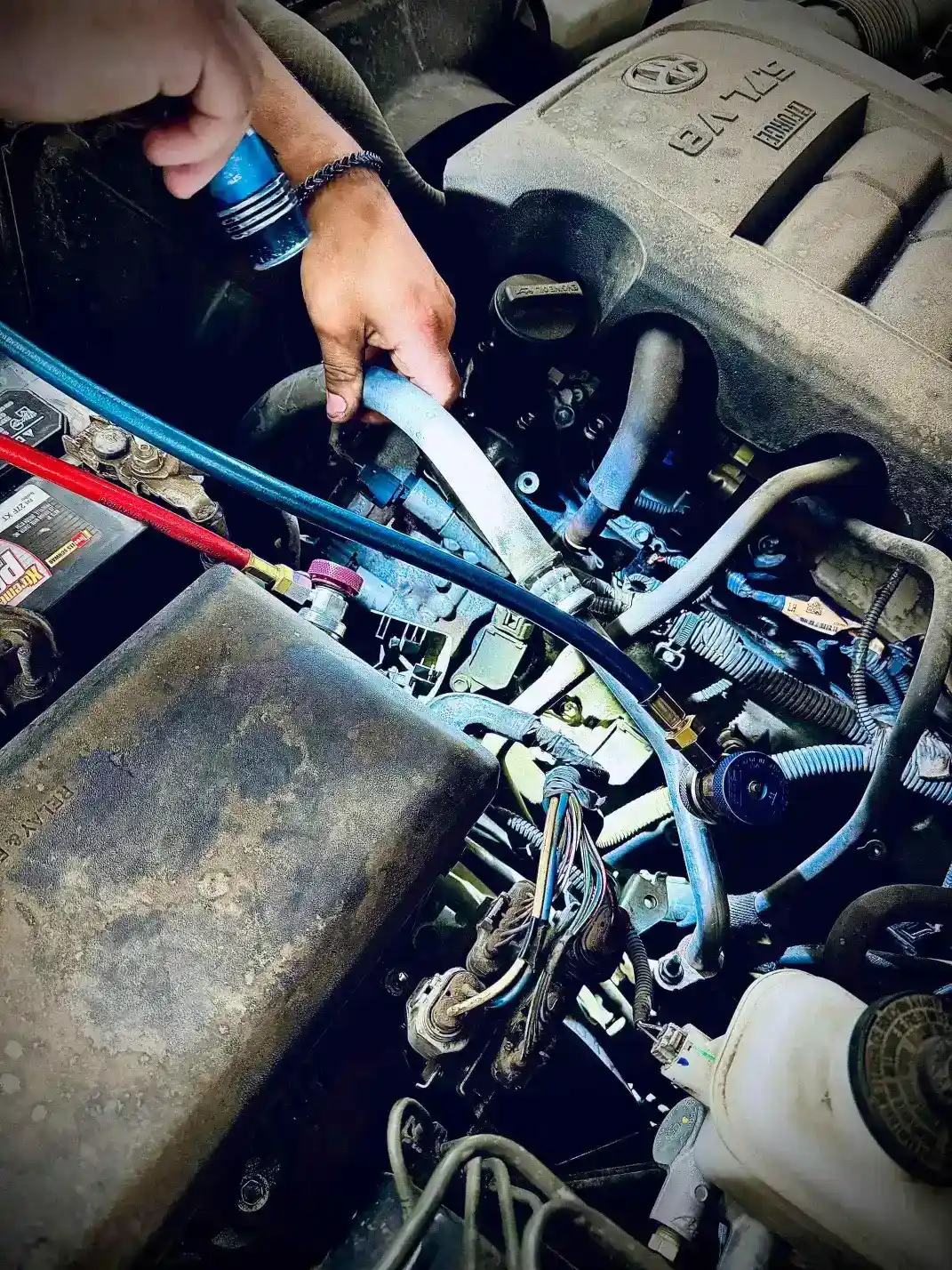 Service Image Image