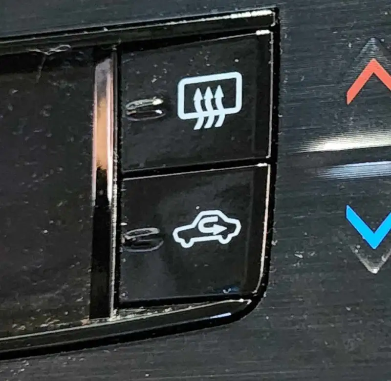 The Benefits of Using the Recirculation Button with Your Car's Air Conditioning Image