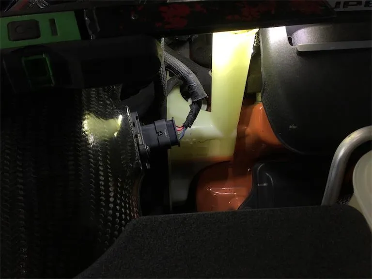 How do I know if my Power Steering Fluid is Low? Image