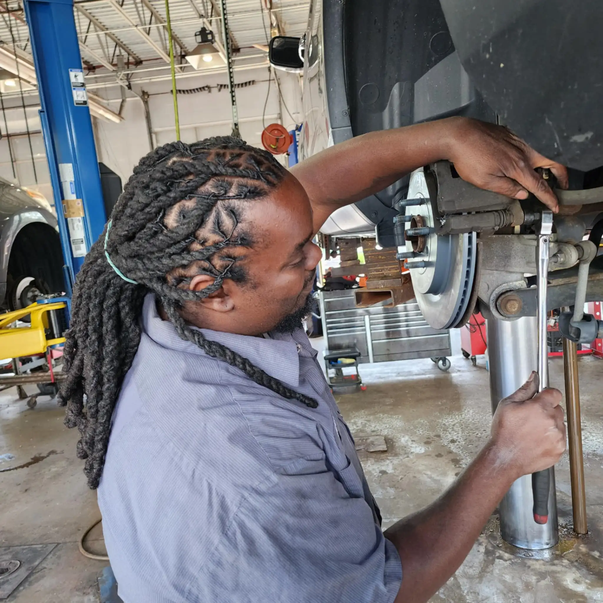 Keep Your Vehicle Safe with Professional Brake Service Image