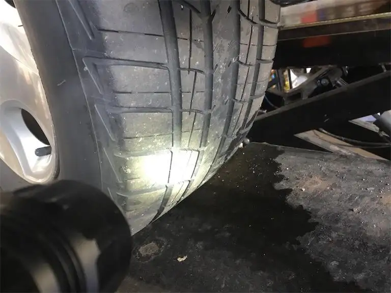 Why are my tires worn more on the edge? Image