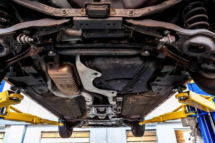Auto Chassis Repair Service Image