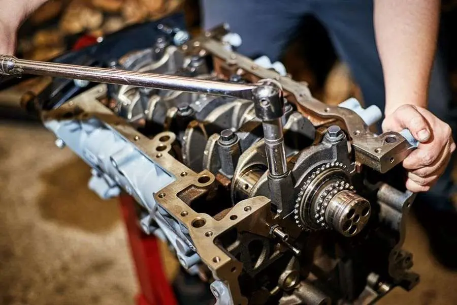 Camshaft Replacement Service Image