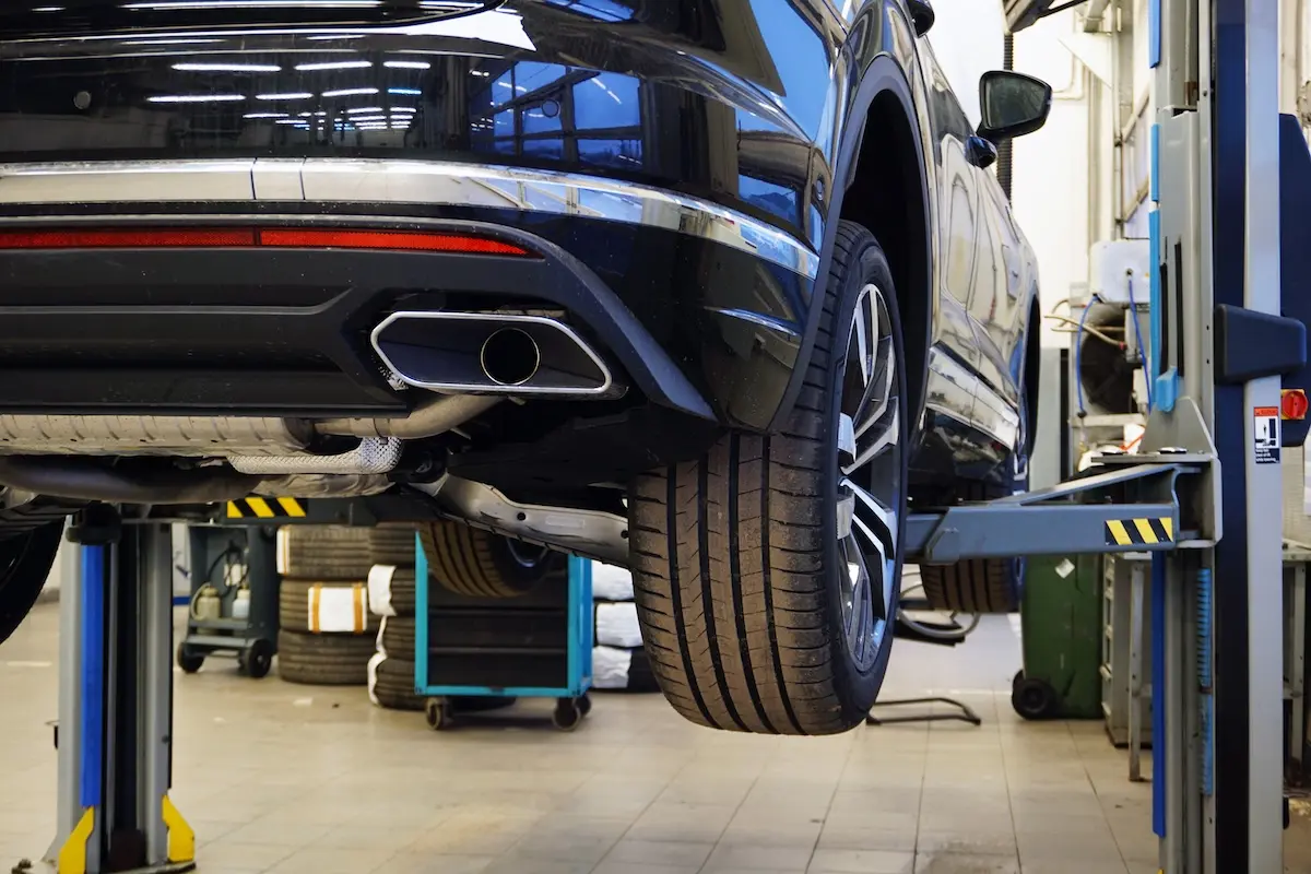 Undercoating Service Image